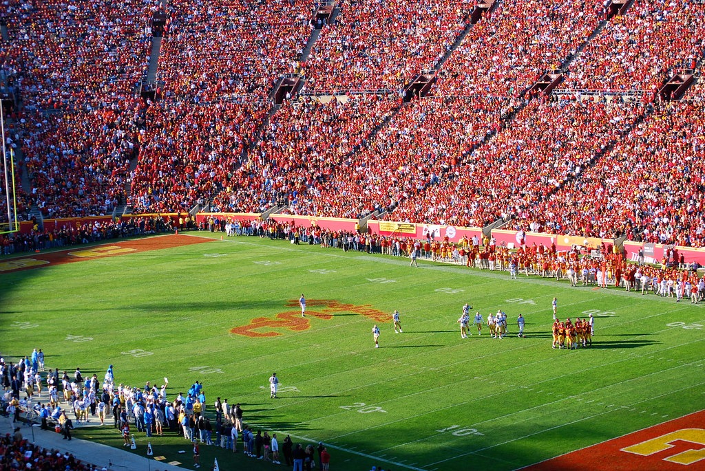 USC Trojans And The LA Coliseum. Photo Credit: Eric Chan | Under Creative Commons License