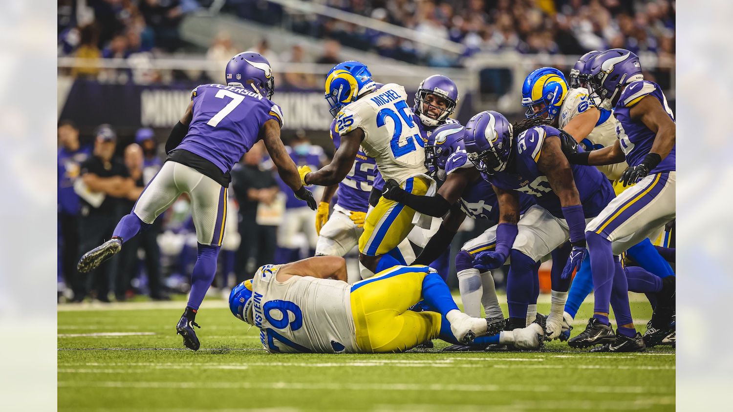 Los Angeles Rams Running Back Sony Michel Against The Minnesota Vikings. Photo Credit: Brevin Townsell | LA Rams