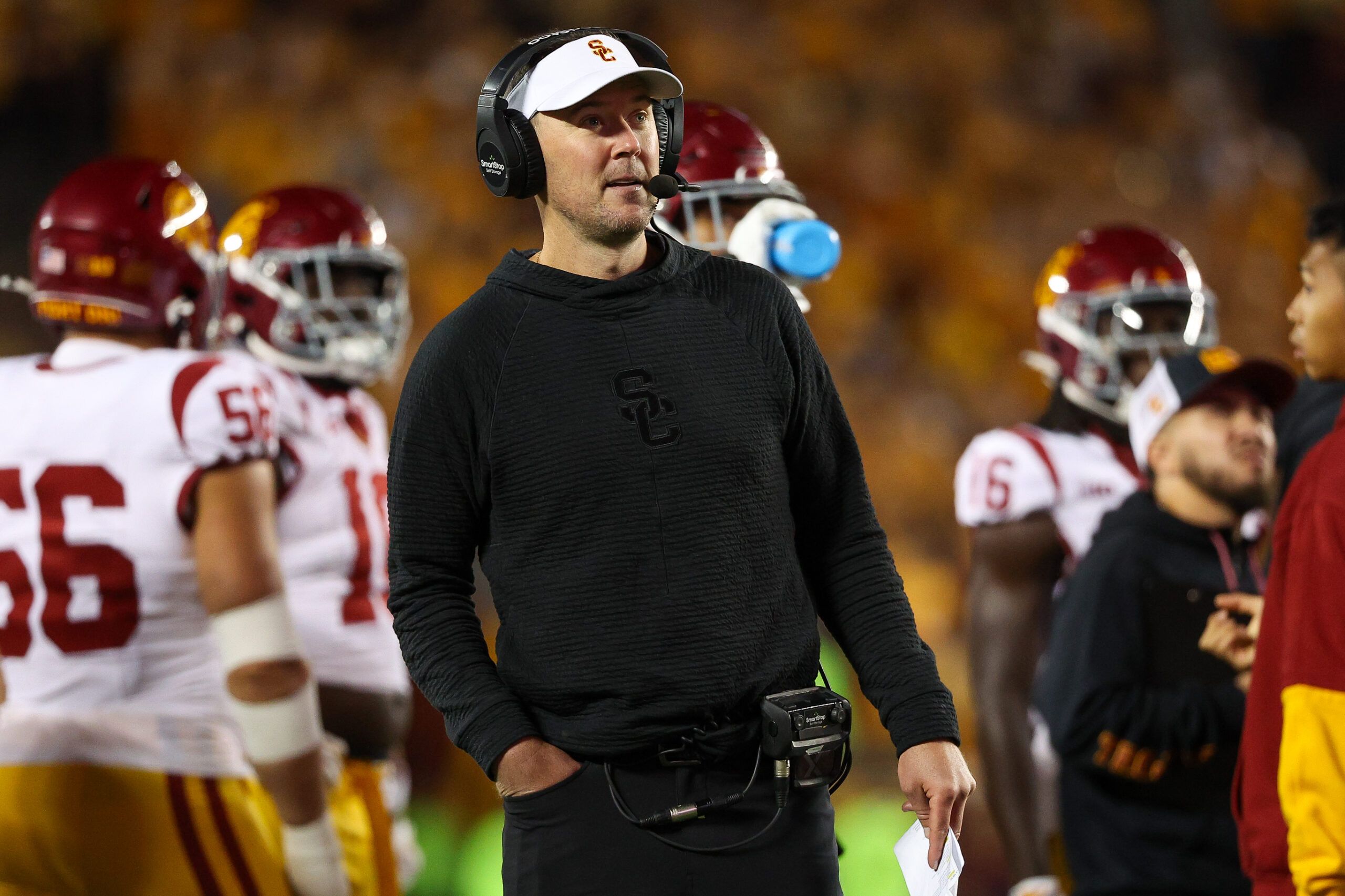 Joel Klatt Compares Alabama Progam To Lincoln Riley, But Not In A Good Way 3 NCAA Football: Southern California at Minnesota | USC Trojans Head Coach Lincoln Riley
