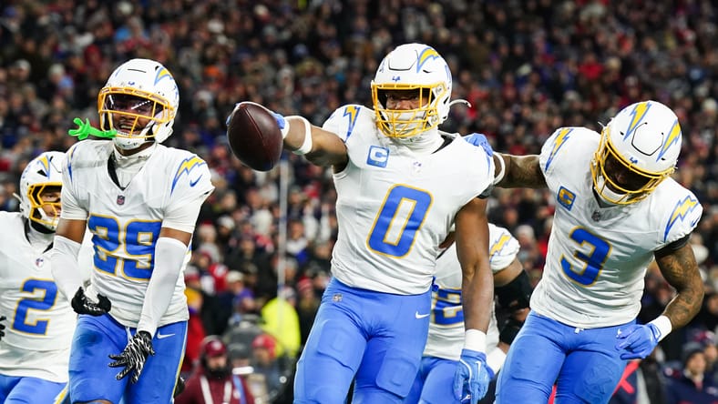 Can Linebacker Daiyan Henley Be The Chargers Most Impactful Defensive Player Of 2026? 4 Can Linebacker Daiyan Henley Be The Chargers Most Impactful Defensive Player Of 2026?