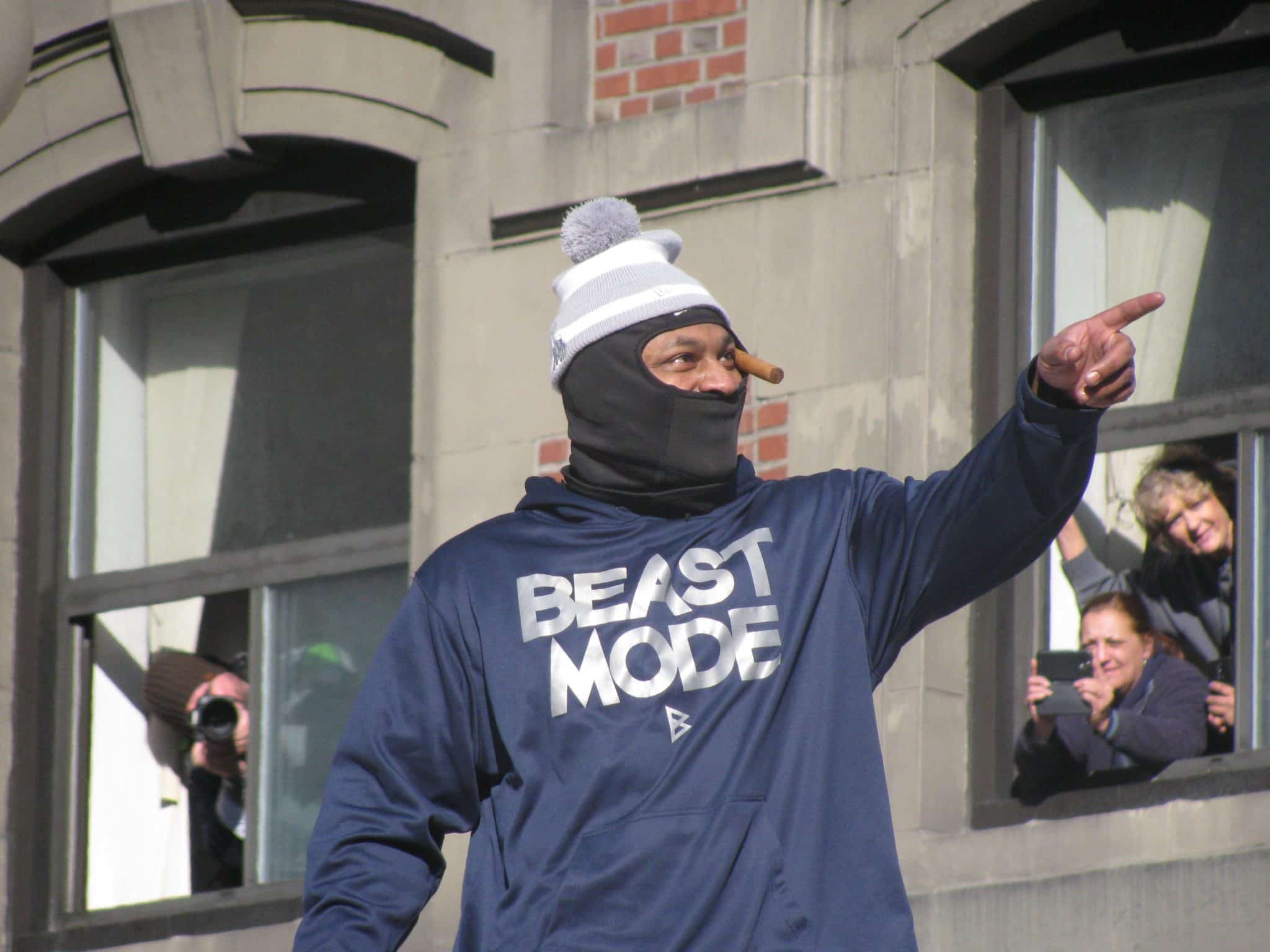 Time For Marshawn Lynch To Step Aside In Oakland?