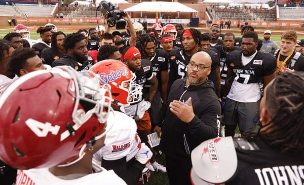 NFL Draft First Look! Senior Bowl OT Daniel Faalele Breakdown 