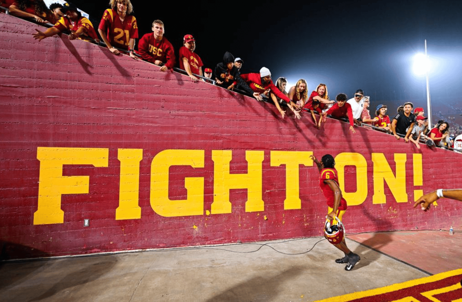 USC Trojans Vs CAL Bears LIVE Blog  Play Props And Win Prizes! - LAFB  Network