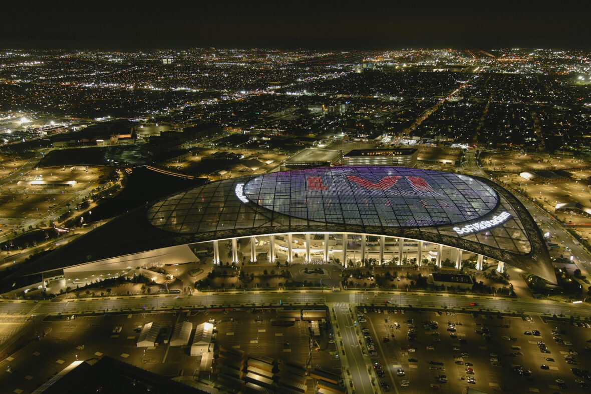 Iconic Los Angeles Stadiums: Which Arena Takes The Gold Medal? - LAFB ...