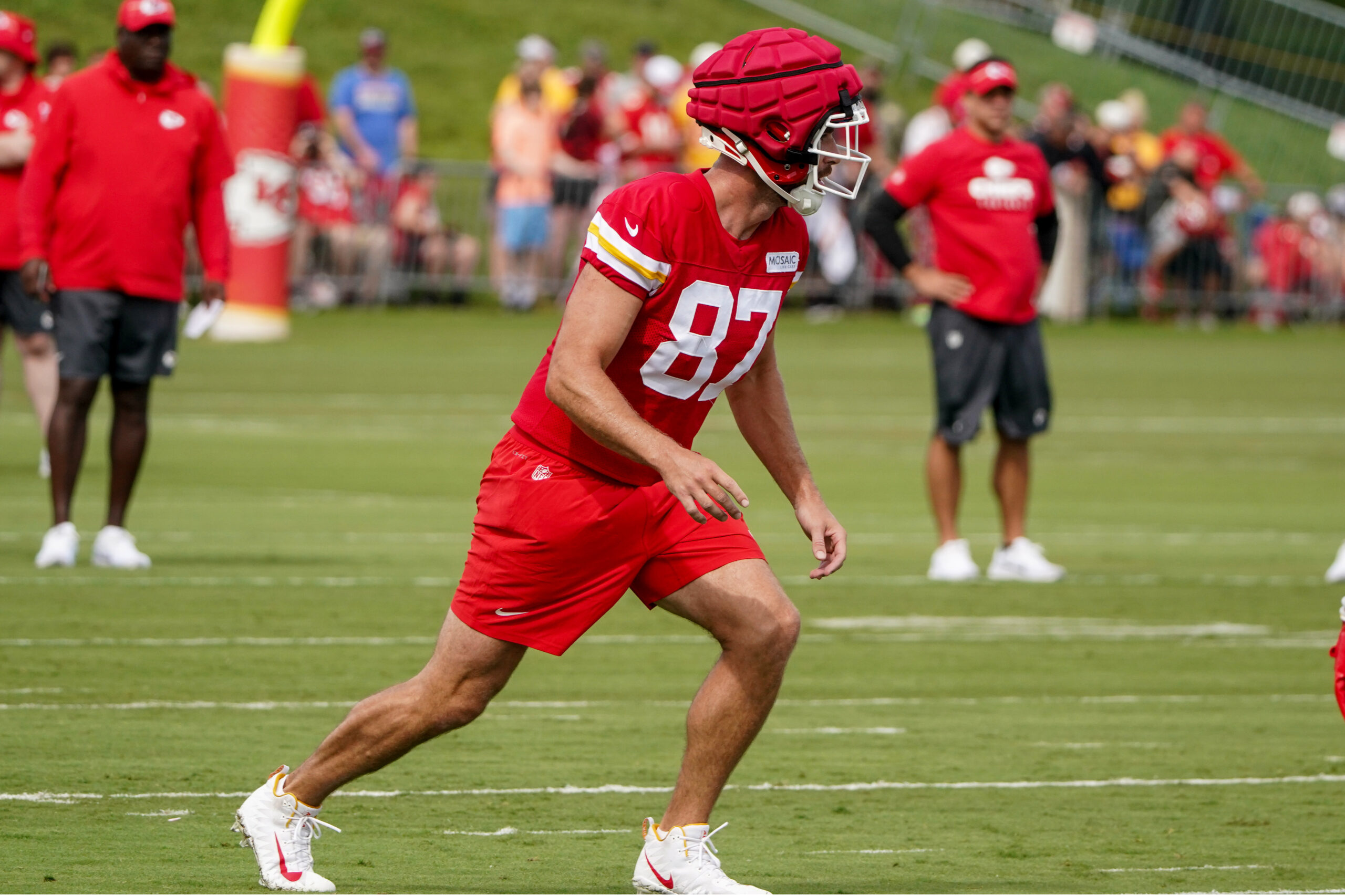 The 2023 Tight End Rankings: Fantasy Football Deep Dive