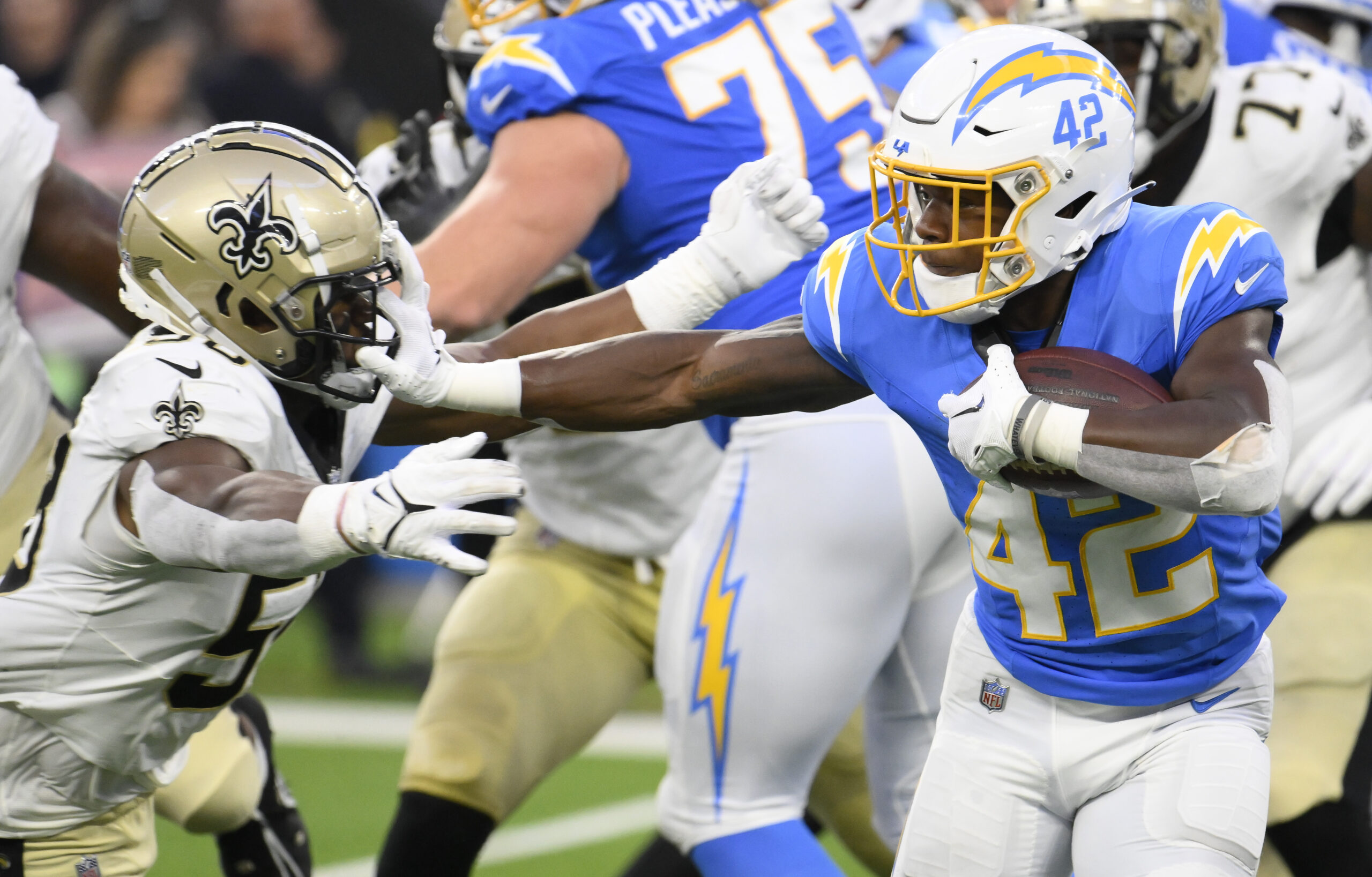 2023 Chargers 53-man roster: Which players make the cut? - Los