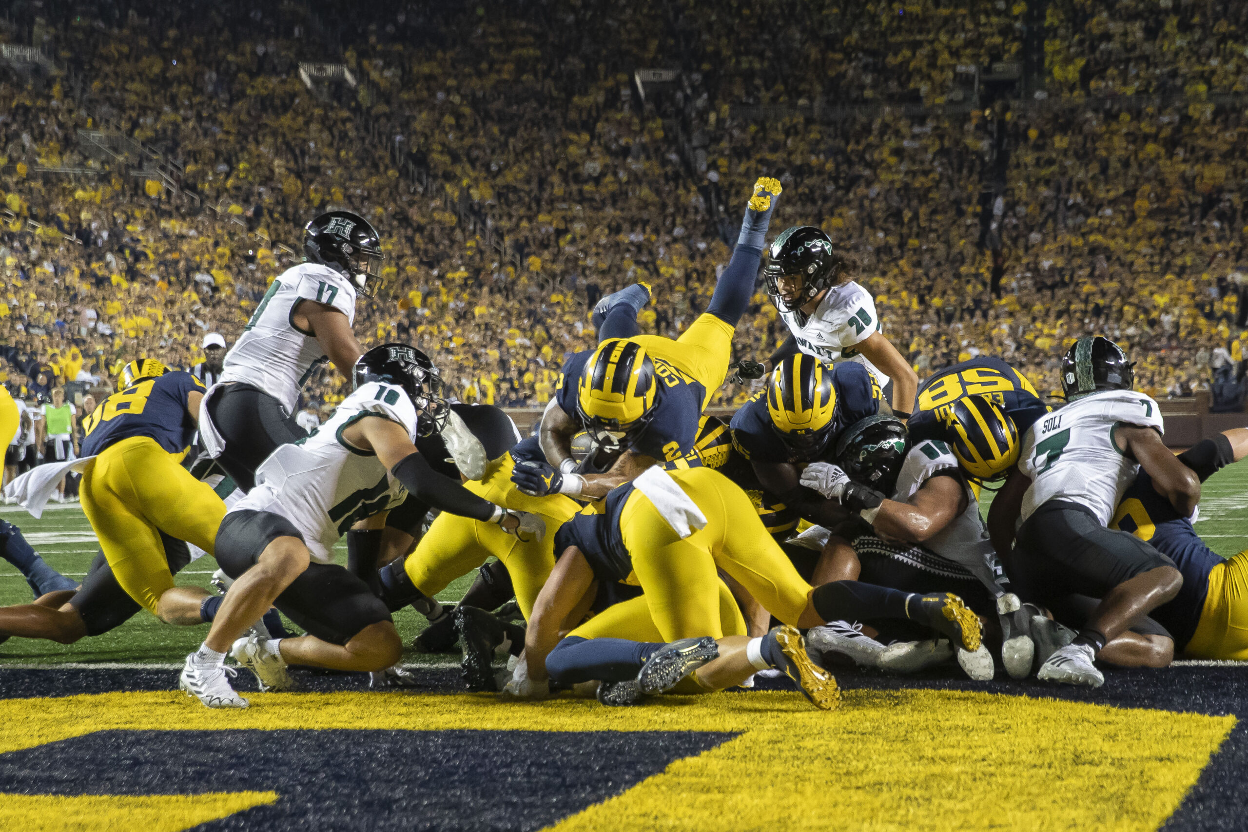 NCAA Football: Hawaii at Michigan