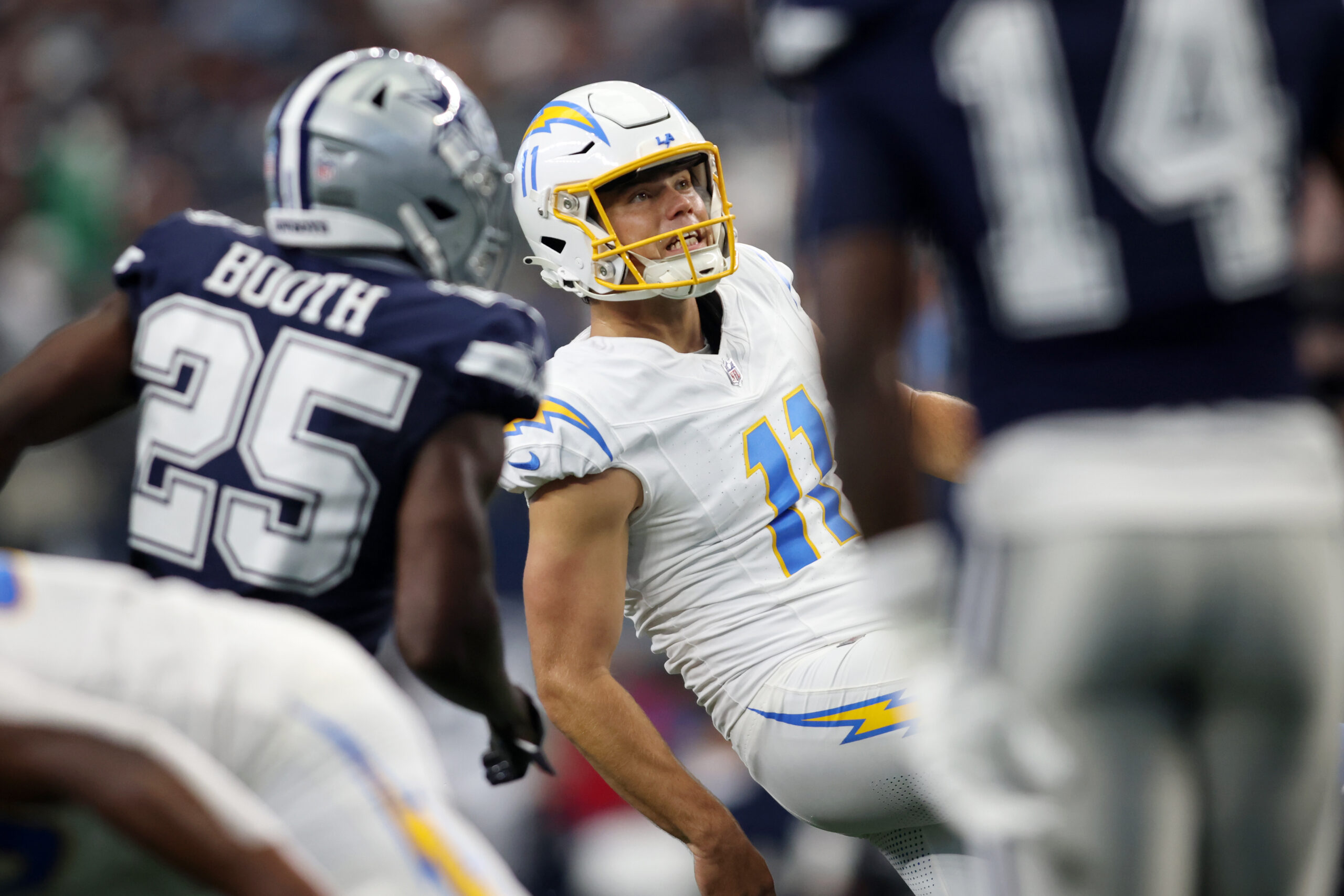 NFL: Los Angeles Chargers at Dallas Cowboys