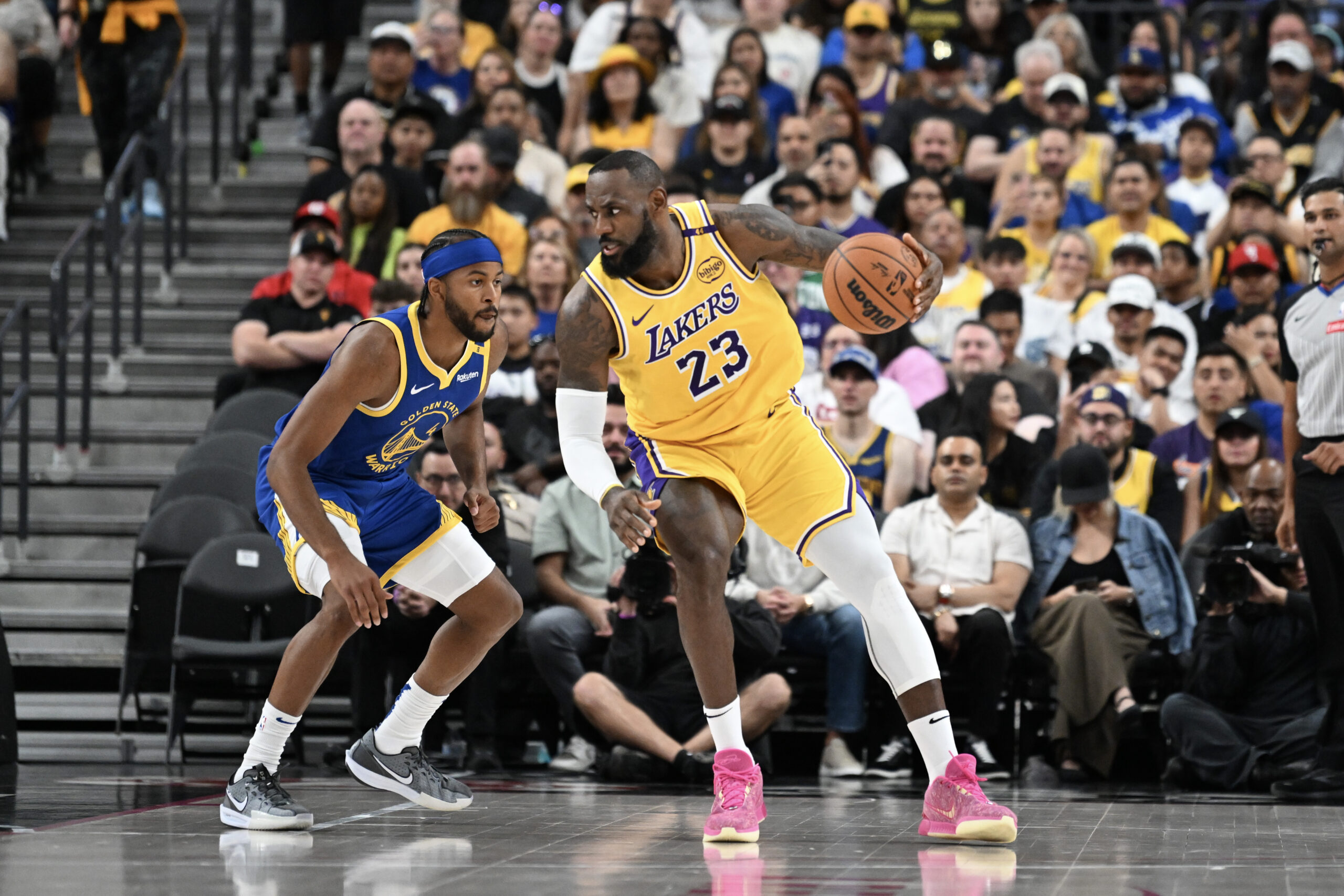 NBA: Preseason-Golden State Warriors at Los Angeles Lakers