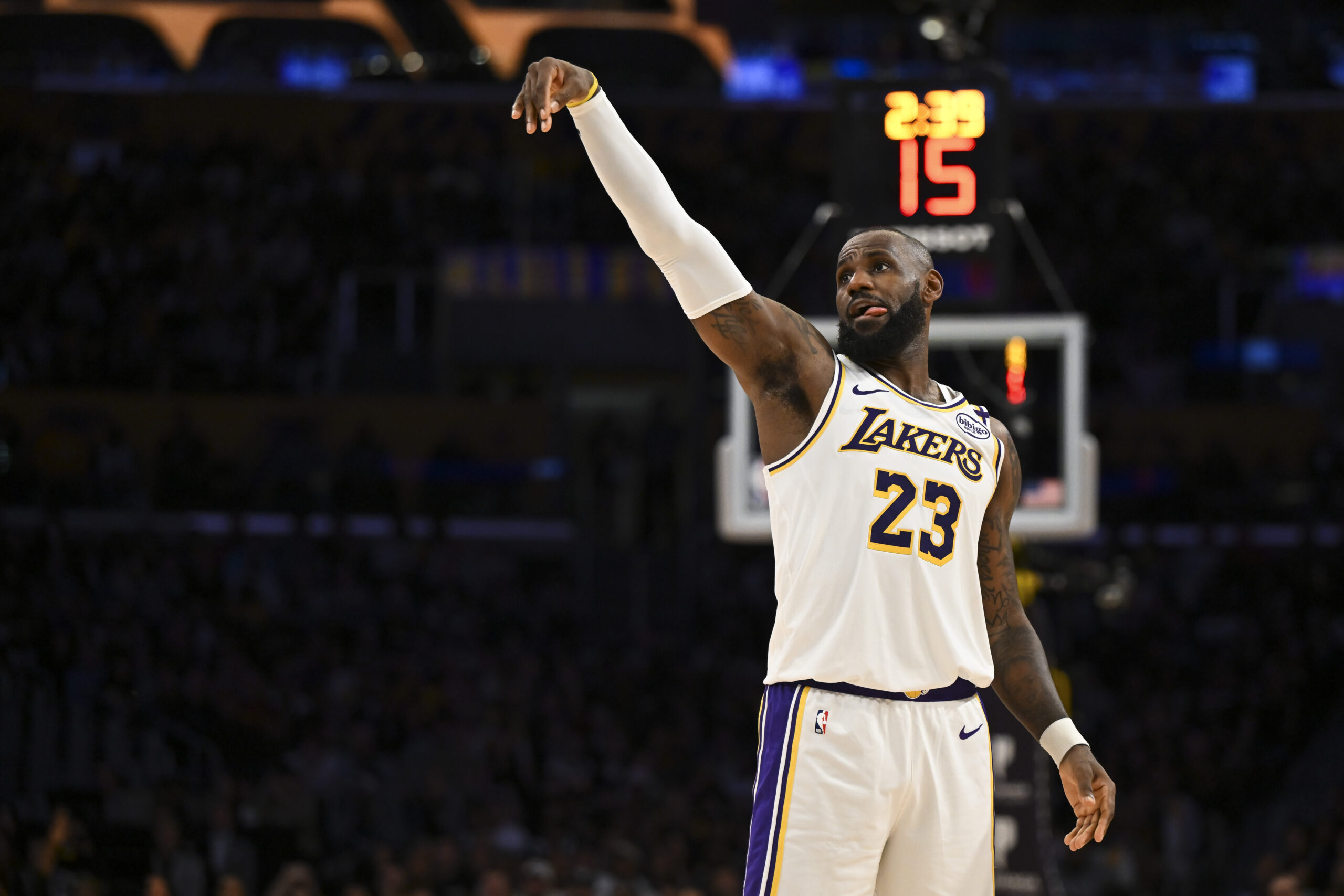 NBA: Sacramento Kings at Los Angeles Lakers