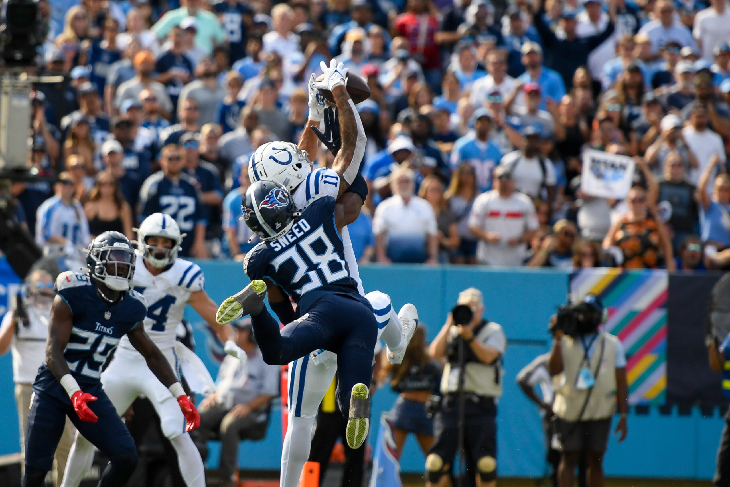 NFL: Indianapolis Colts at Tennessee Titans