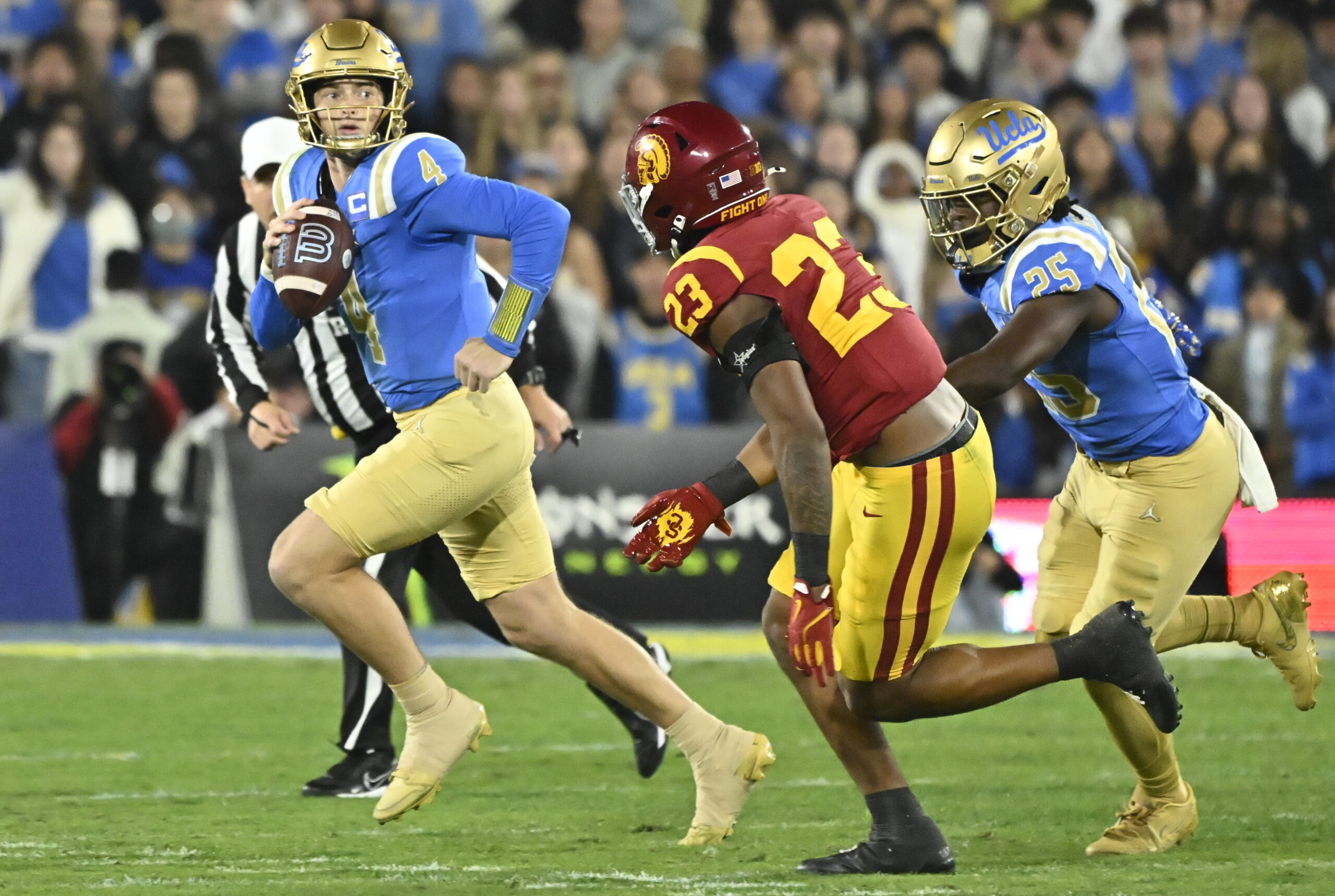 DeShaun Foster Blasts UCLA Bruins Offense - LAFB Network