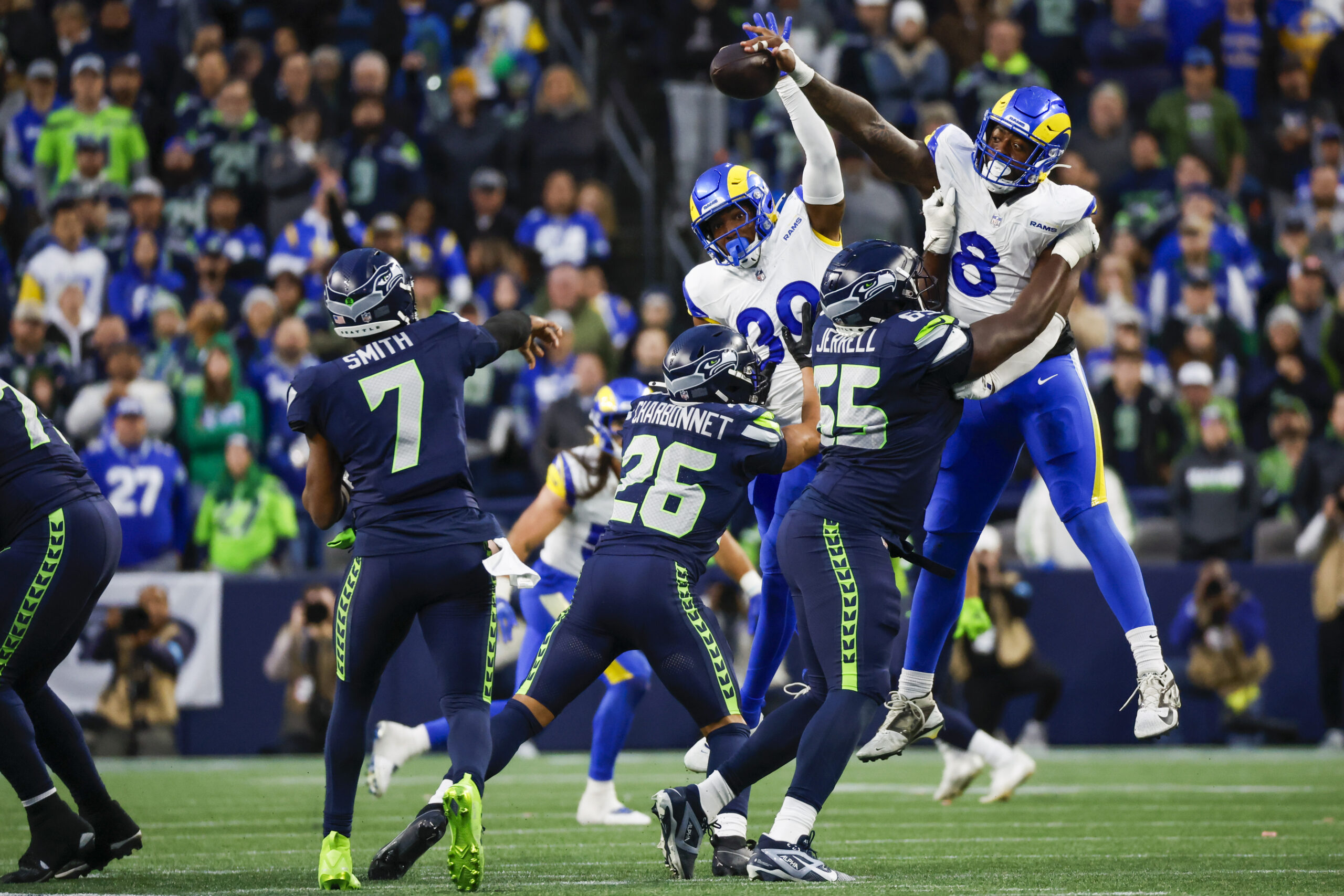 NFL: Los Angeles Rams at Seattle Seahawks