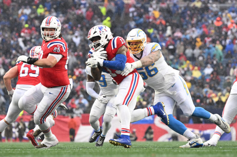 NFL: Los Angeles Chargers at New England Patriots