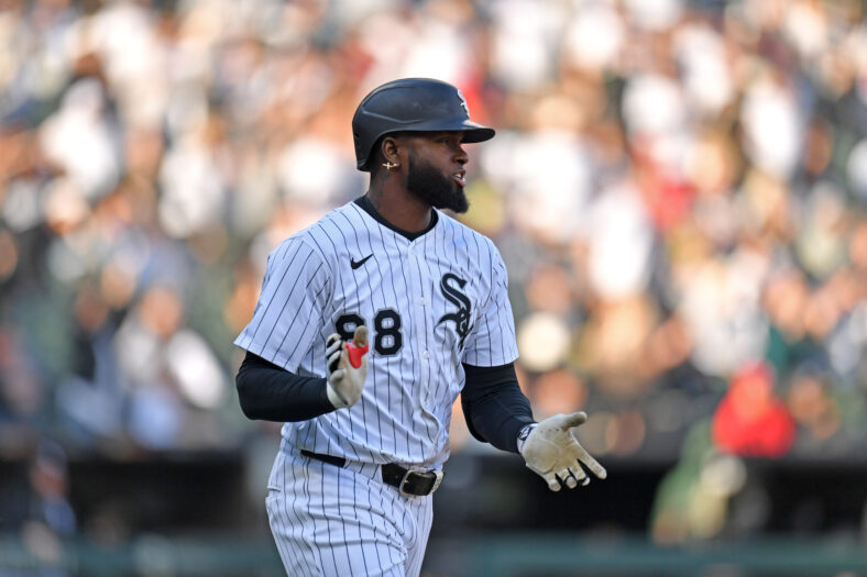 Los Angeles Dodgers And Chicago White Sox In Trade Talks For Luis Robert Jr.