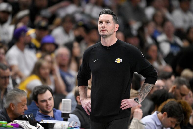 NBA: Los Angeles Lakers at Dallas Mavericks