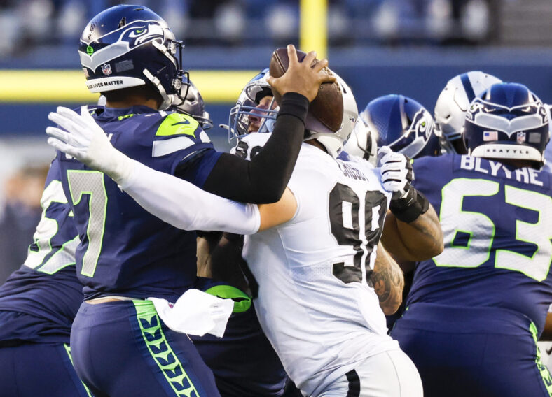 NFL: Las Vegas Raiders at Seattle Seahawks