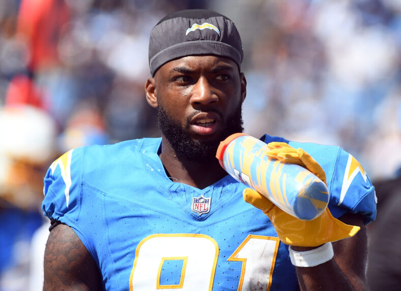NFL: Los Angeles Chargers at Tennessee Titans